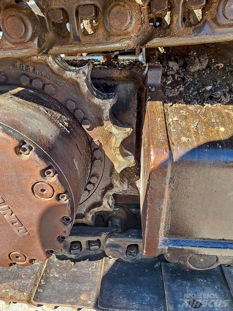 Hyundai R210NLC-7 Gravemaskiner på larvebånd