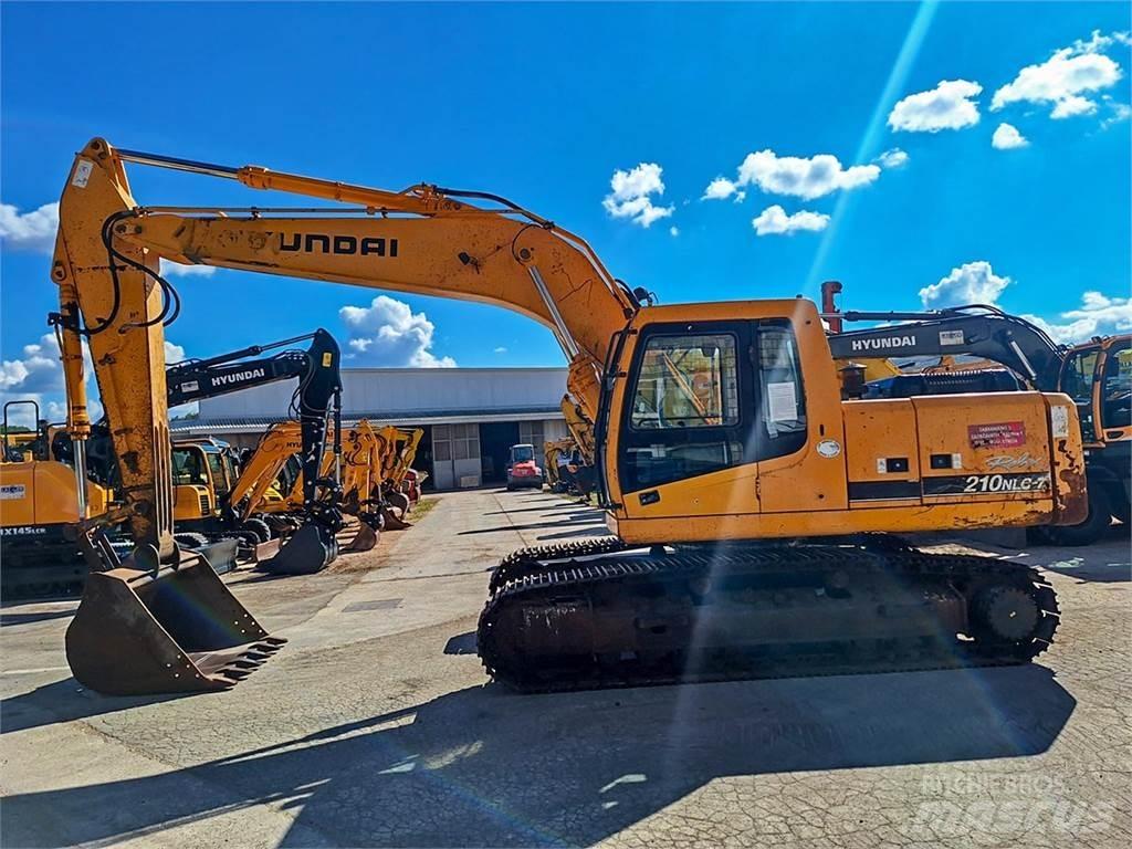 Hyundai R210NLC-7 Gravemaskiner på larvebånd