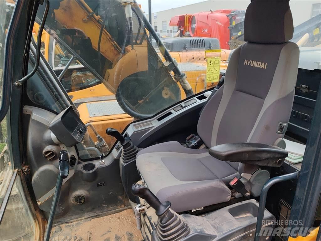 Hyundai R220LC-9S Gravemaskiner på larvebånd