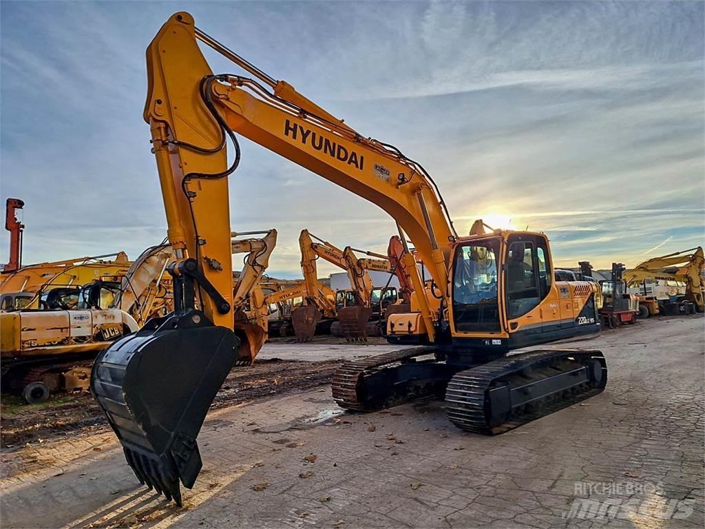 Hyundai R220LC-9S Gravemaskiner på larvebånd