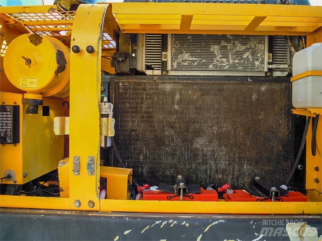 Hyundai R250LC-7 Gravemaskiner på larvebånd