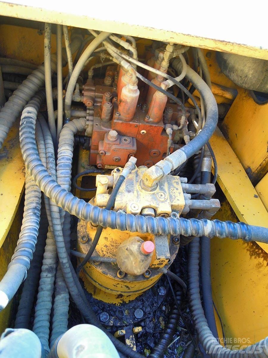 Hyundai R250NLC-7 Gravemaskiner på larvebånd
