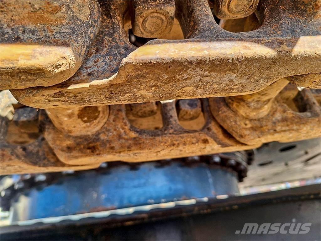Hyundai R250NLC-9 Gravemaskiner på larvebånd