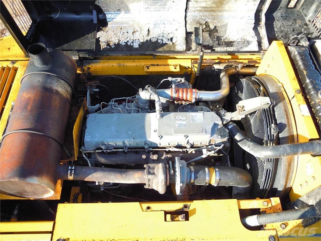 JCB JS330 Gravemaskiner på larvebånd