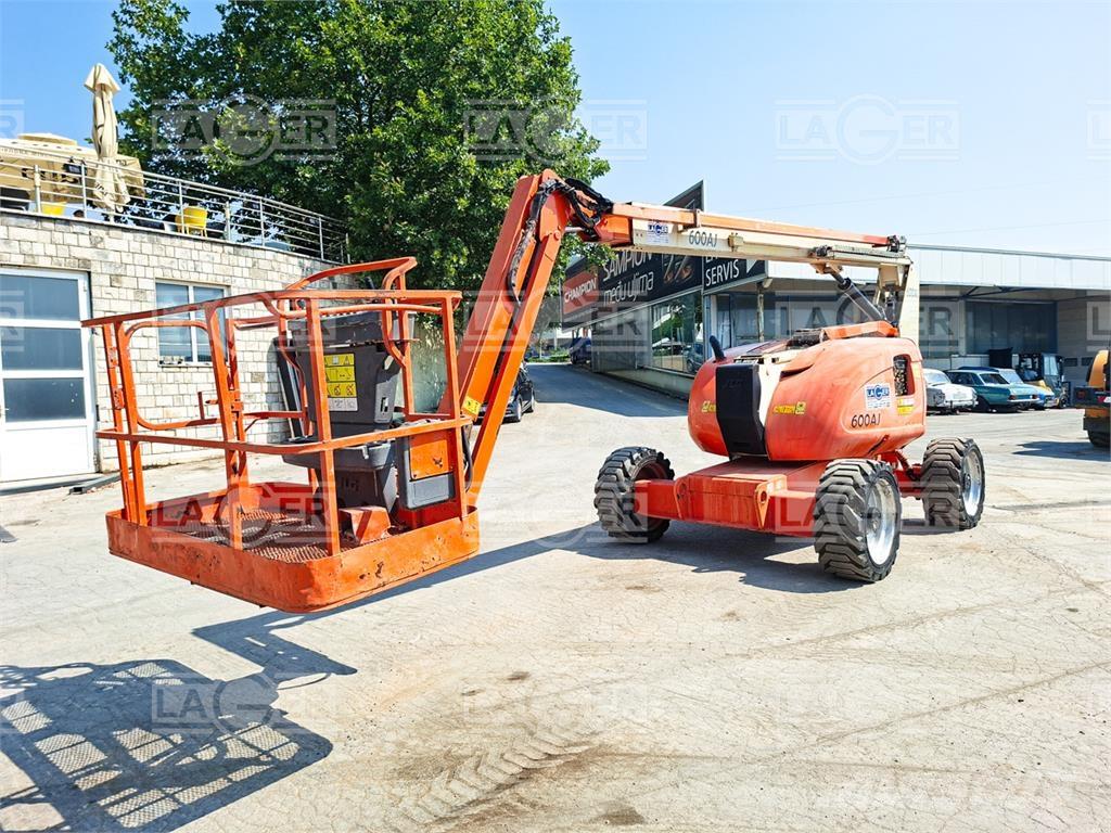 JLG 600AJ Bomlifte med knækarm