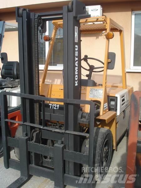 Komatsu FG25L-7 Gaffeltrucks - andre