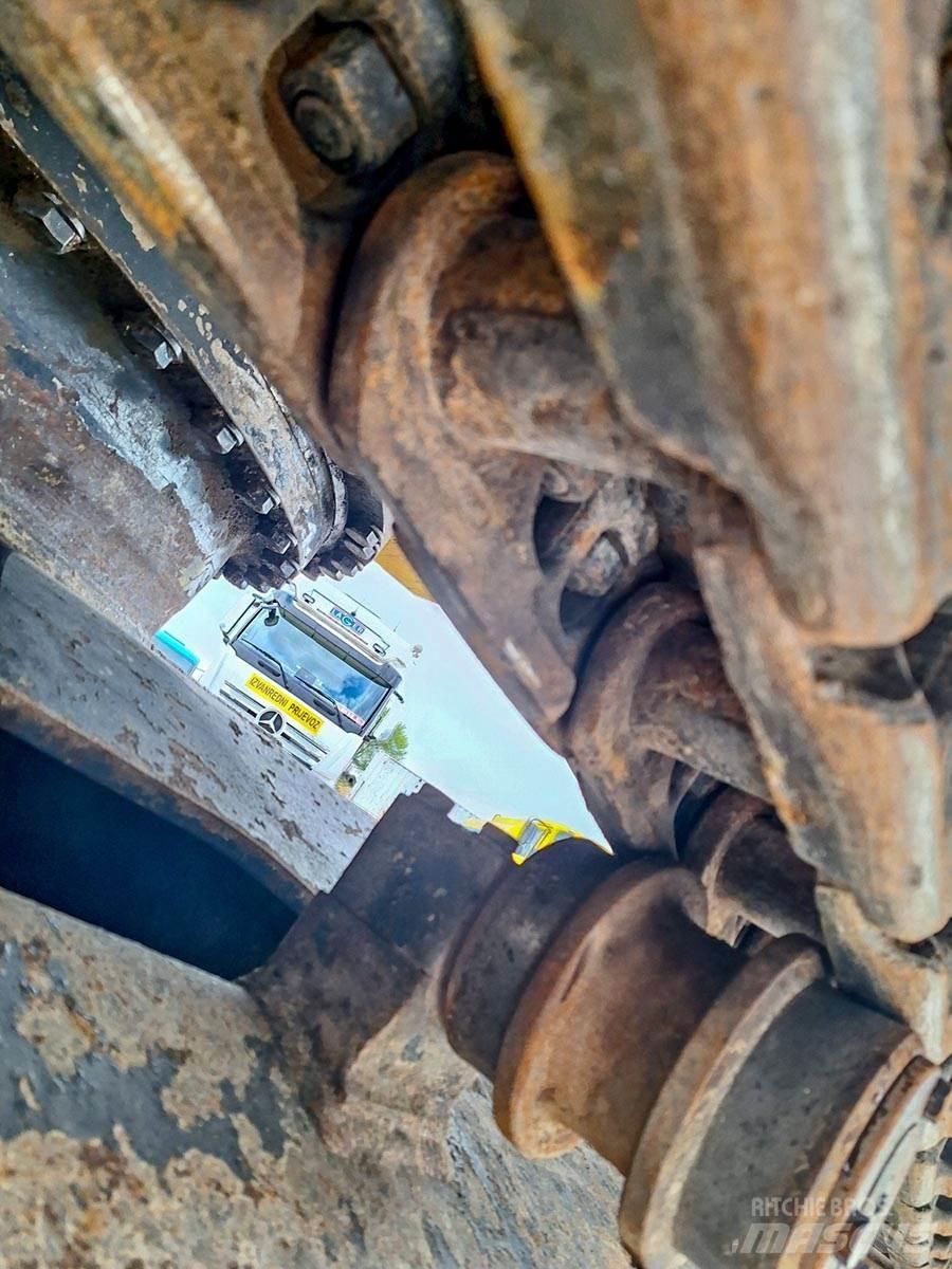 Komatsu PC340NLC-7K Gravemaskiner på larvebånd