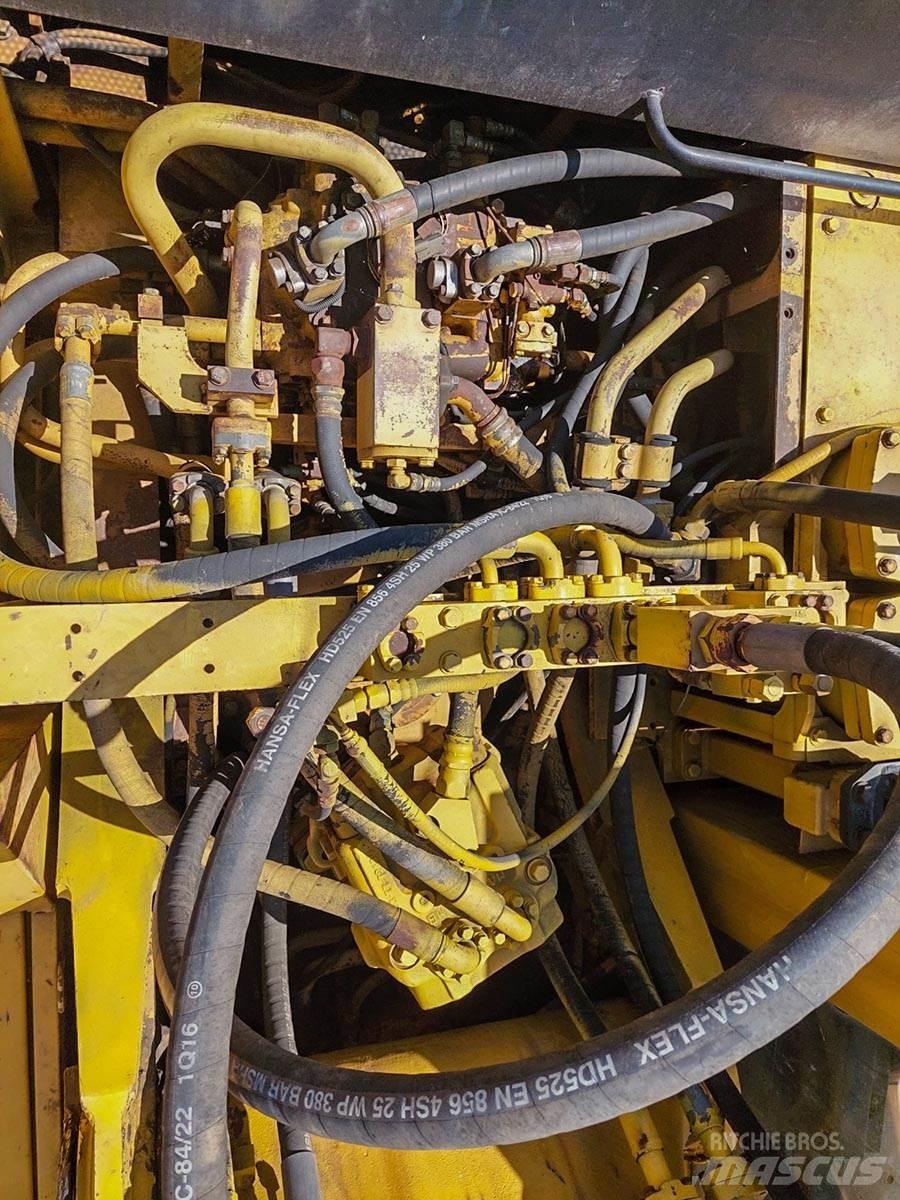 Komatsu PC400LC Gravemaskiner på larvebånd