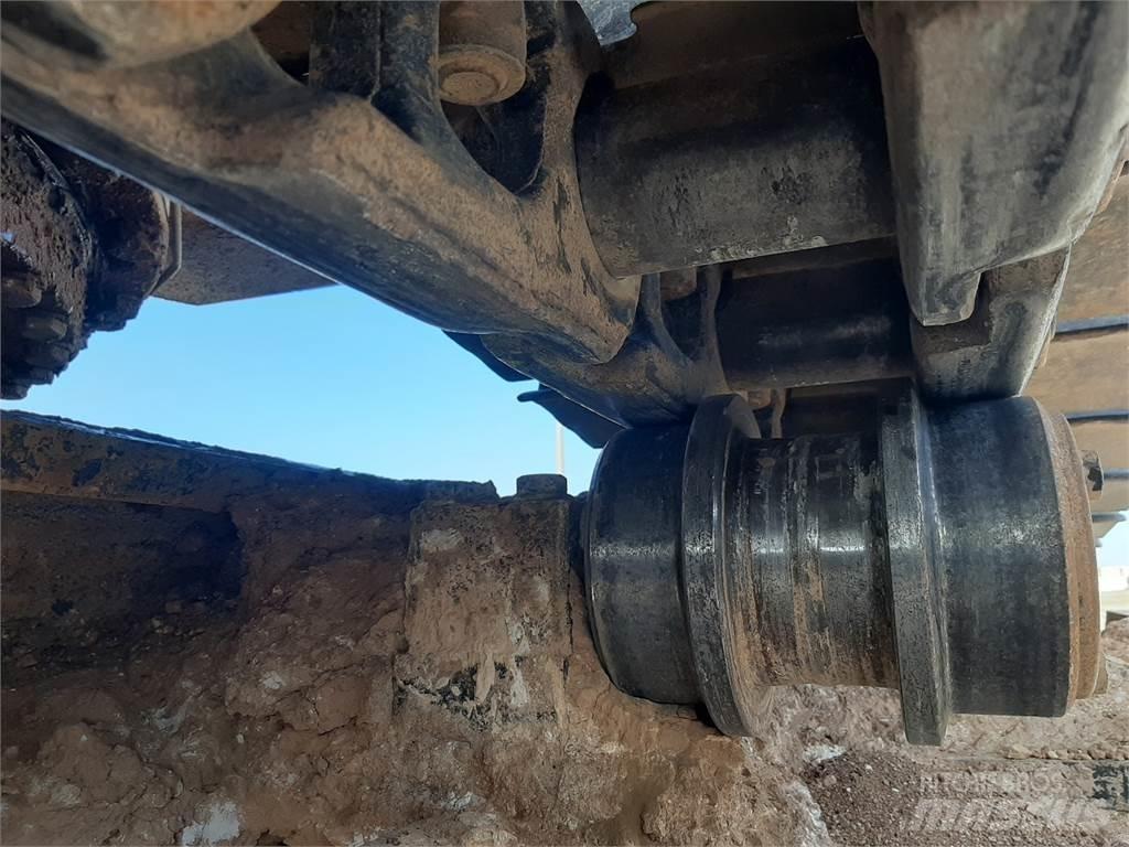 Komatsu PC450LC-7K Gravemaskiner på larvebånd