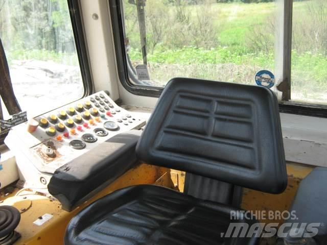 Liebherr PR 732 L Bulldozer på larvebånd