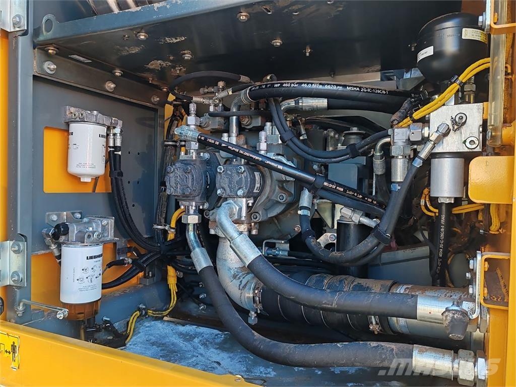 Liebherr R924 NLC Gravemaskiner på larvebånd