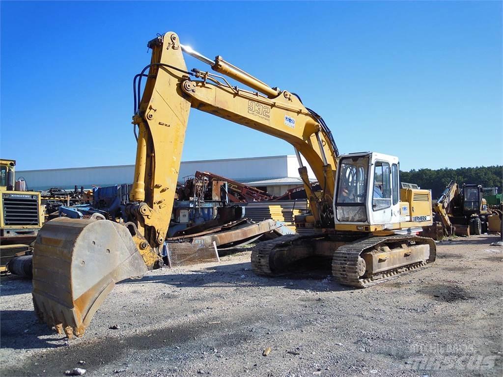 Liebherr R932HDSL Gravemaskiner på larvebånd