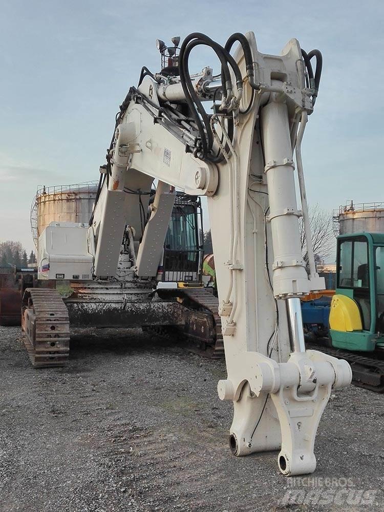 Liebherr R974B Gravemaskiner på larvebånd