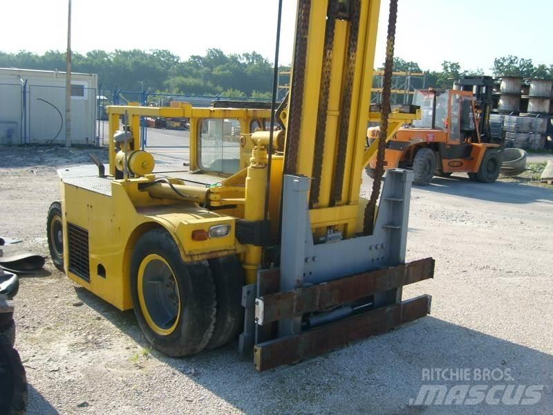 Matbro S 100 Diesel gaffeltrucks