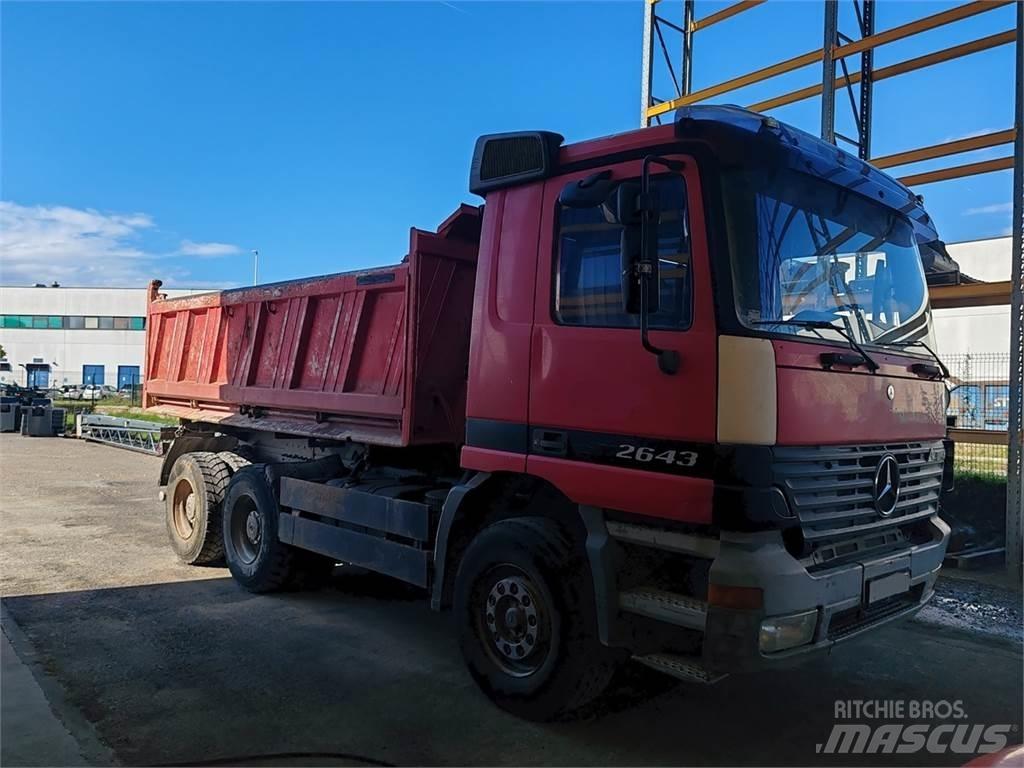 Mercedes-Benz Actros 2643 Lastbiler med tip