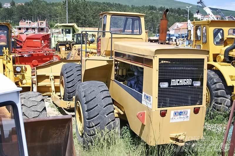 Michigan 2803 Bulldozer