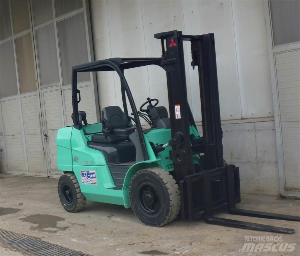 Mitsubishi FD40N Diesel gaffeltrucks