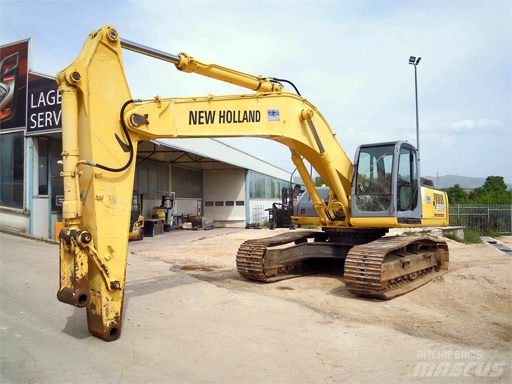 New Holland E 385 Gravemaskiner på larvebånd