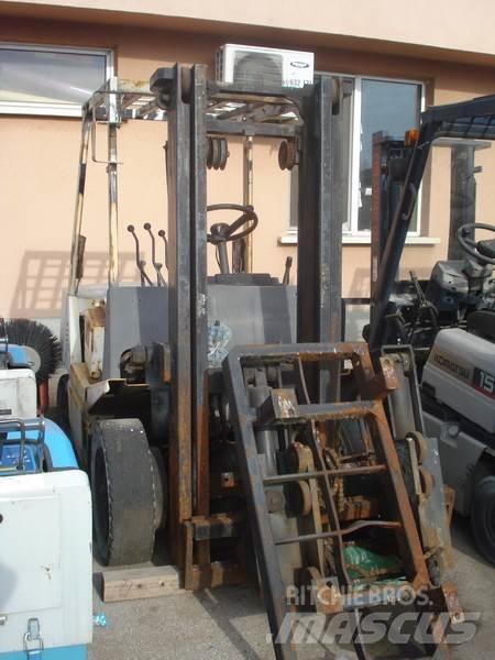 TCM FG25N2S Gaffeltrucks - andre