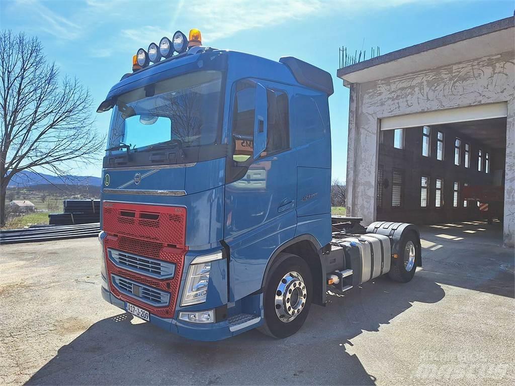 Volvo 460 Lastbiler med tip