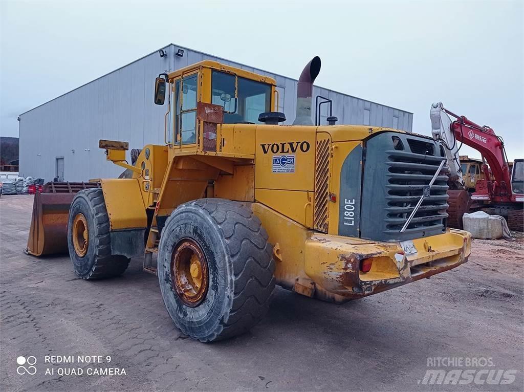 Volvo L180E Læssemaskiner på hjul