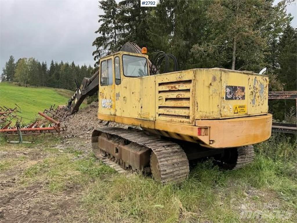 Åkerman H11B Gravemaskiner på larvebånd
