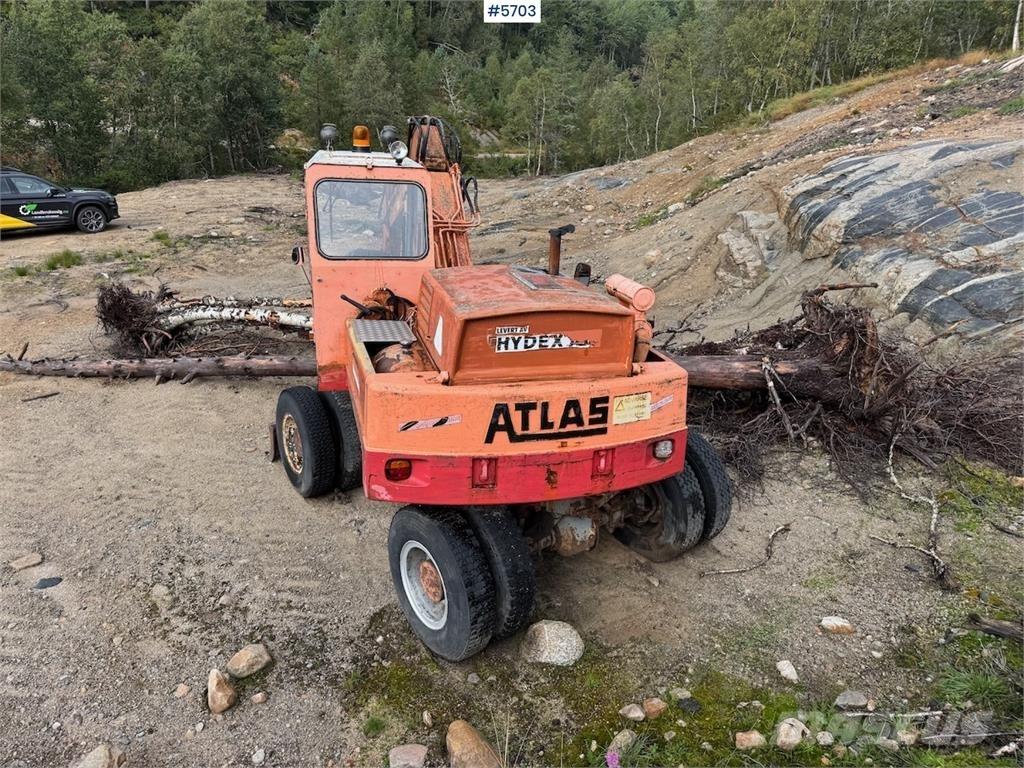 Atlas 1602 D Gravemaskiner på larvebånd