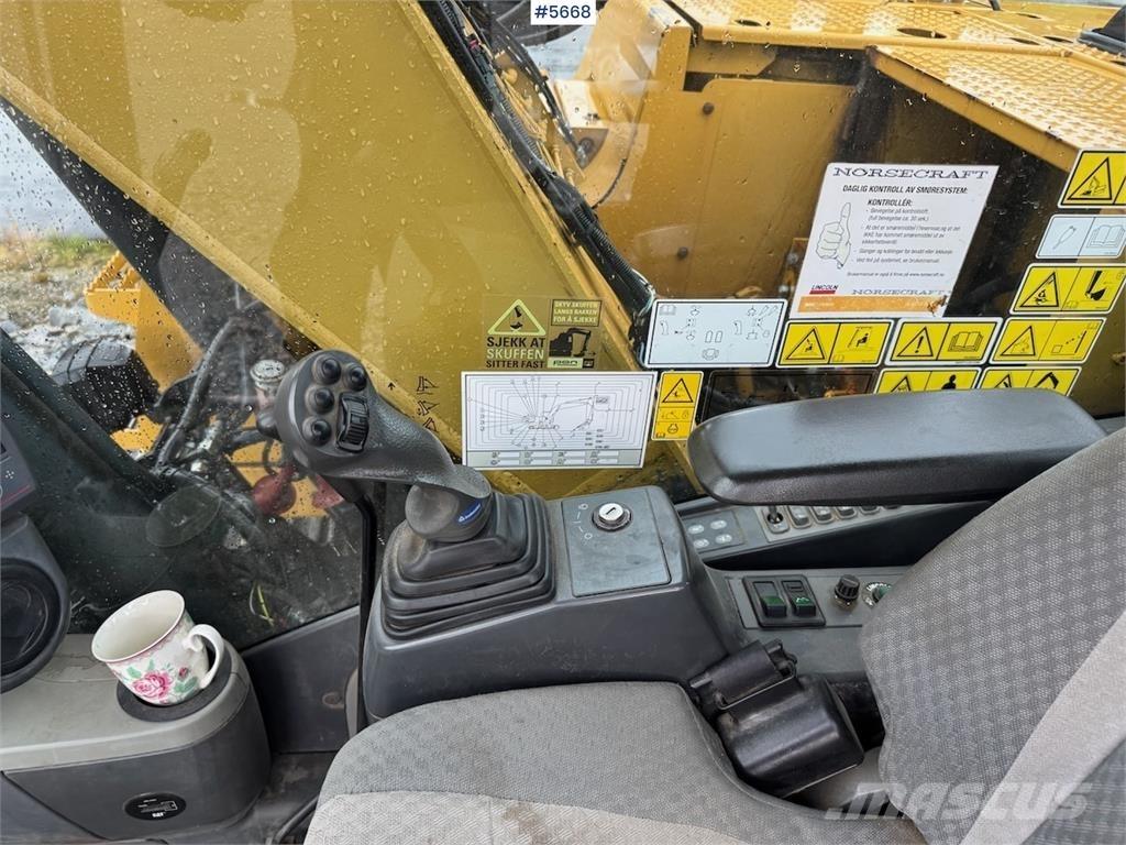 CAT 311F LRR Gravemaskiner på larvebånd