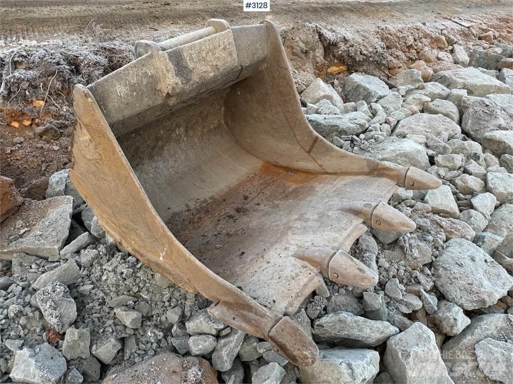 CAT 323-07A Gravemaskiner på larvebånd