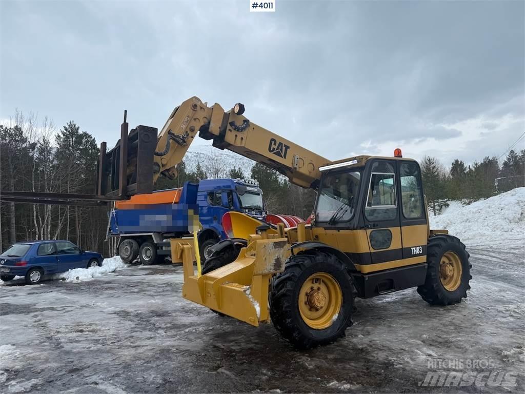 CAT Th83 Gaffeltrucks - andre
