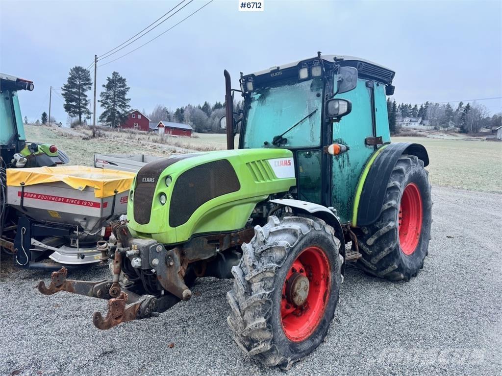 CLAAS 220 Traktorer