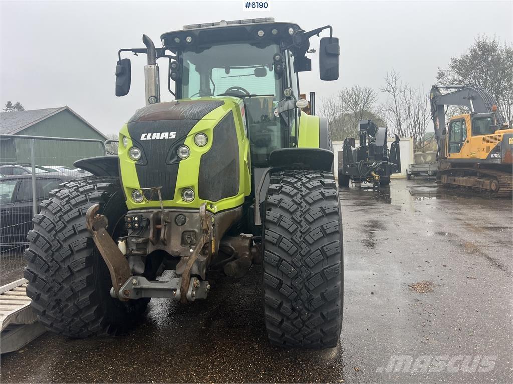 CLAAS Axion 830 Traktorer