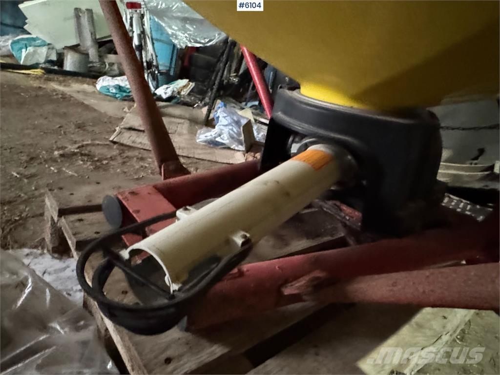  Cosmo PDHV 800 Såmaskine