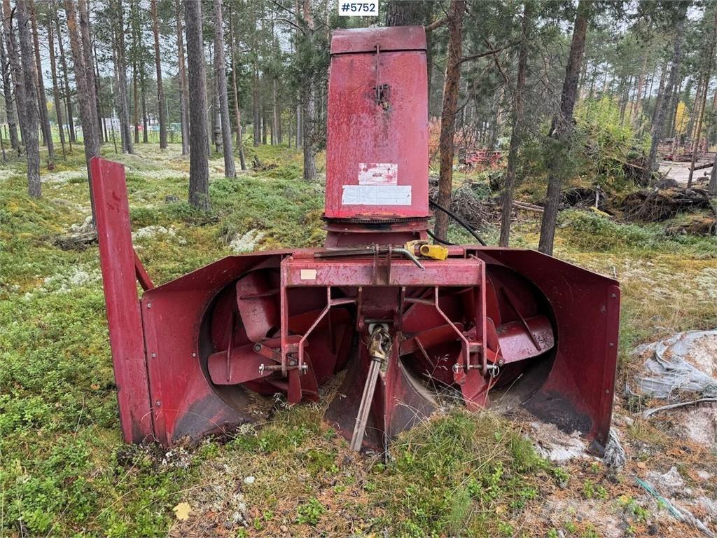 Dalen 1278 Sneskovle og -plove