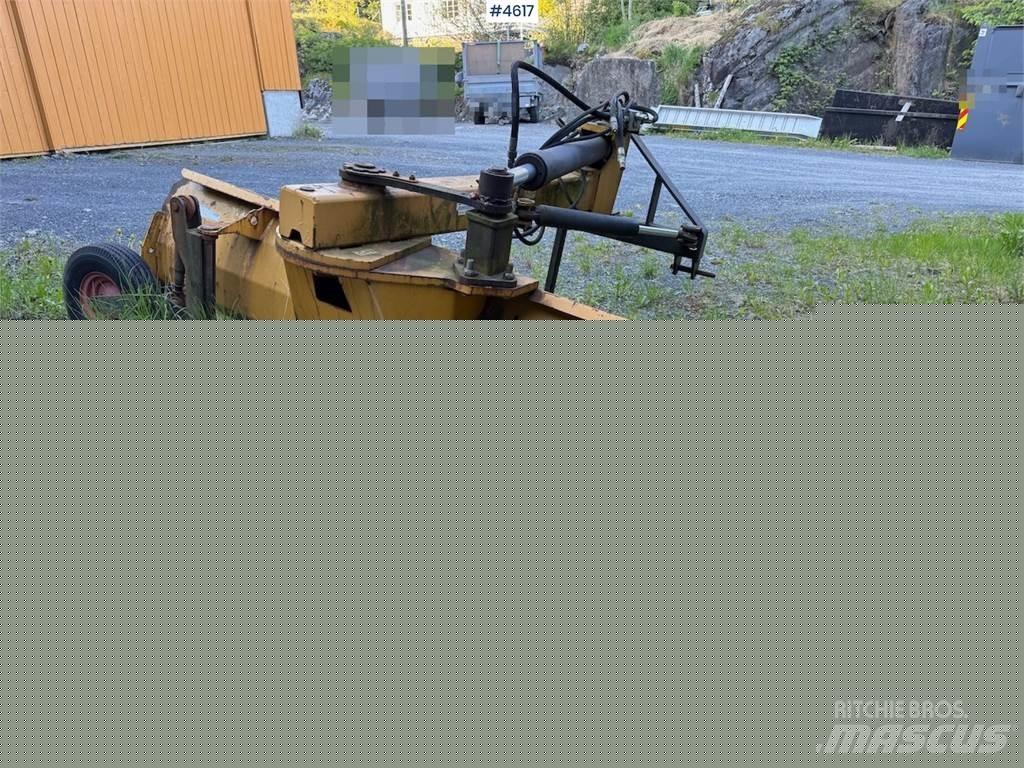 Dalen 275 Sneskovle og -plove