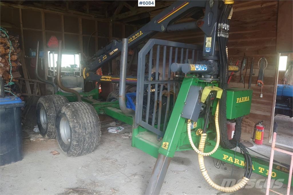 Farma T10 Anhænger til tømmer