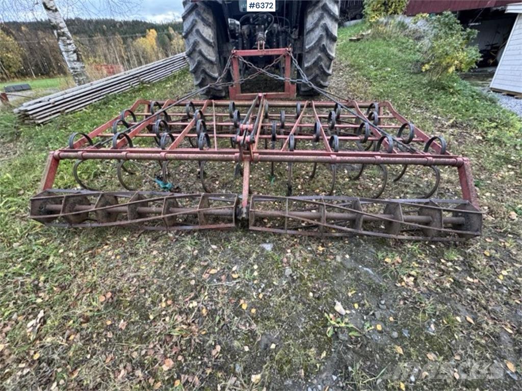  Harv Tindeharv Andre jordbearbejdningsmaskiner og andet tilbehør