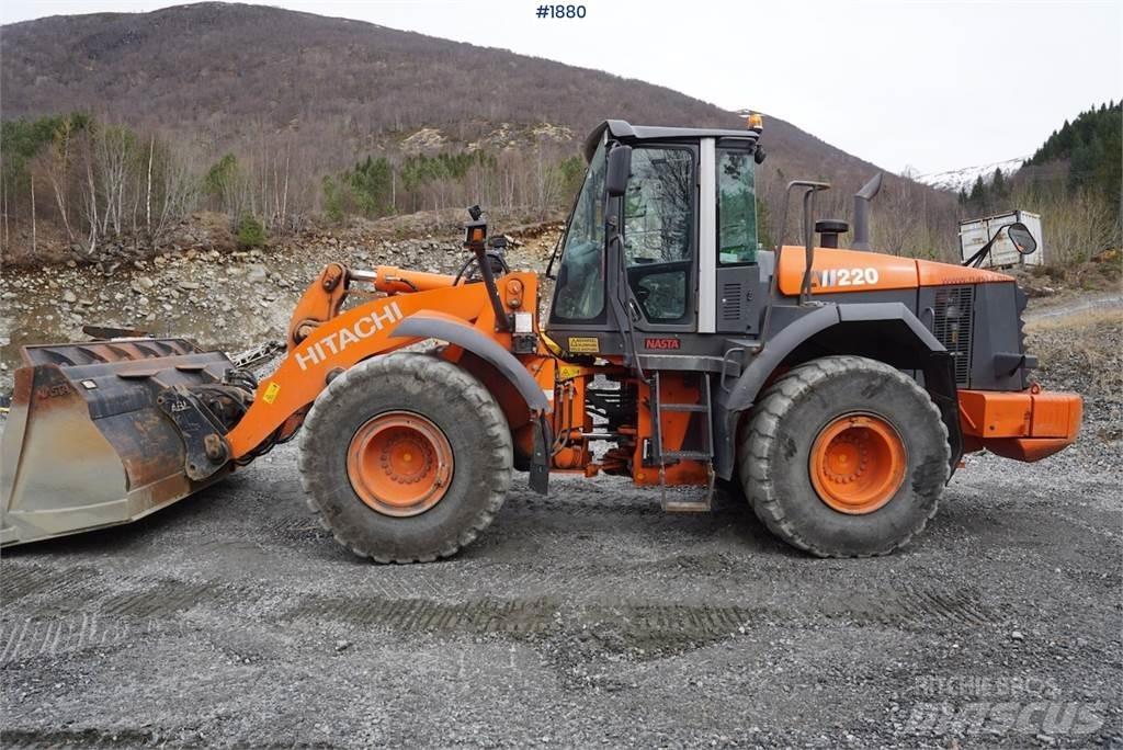 Hitachi ZW220 Læssemaskiner på hjul