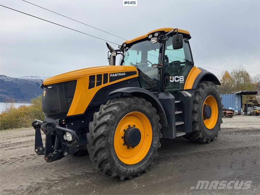 JCB 8310 Fastrac Traktorer