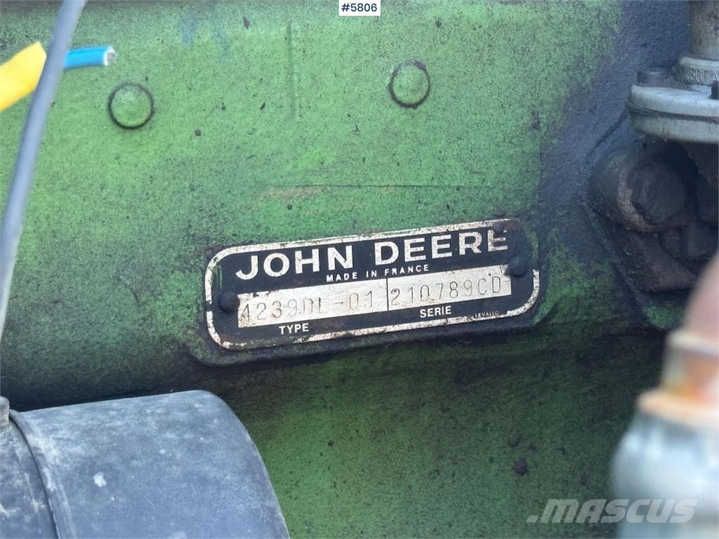John Deere 2130 Traktorer