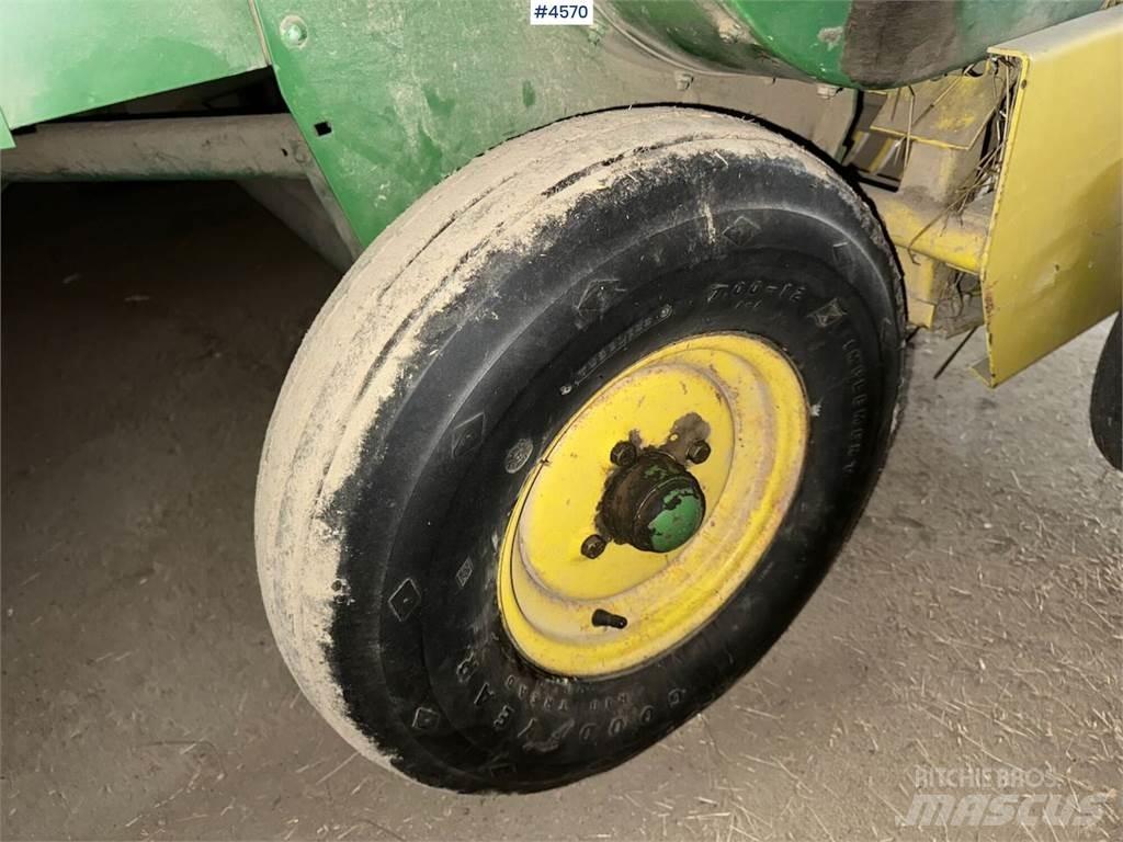 John Deere 332 A Andet høstudstyr
