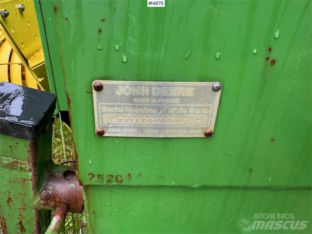 John Deere 332 A Andet høstudstyr