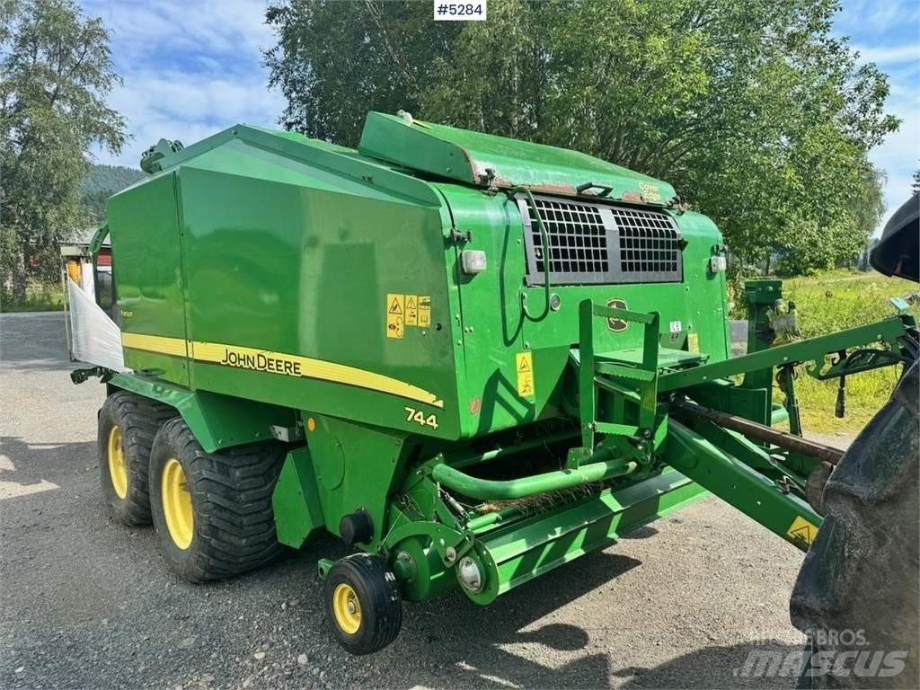 John Deere 744 Andet høstudstyr