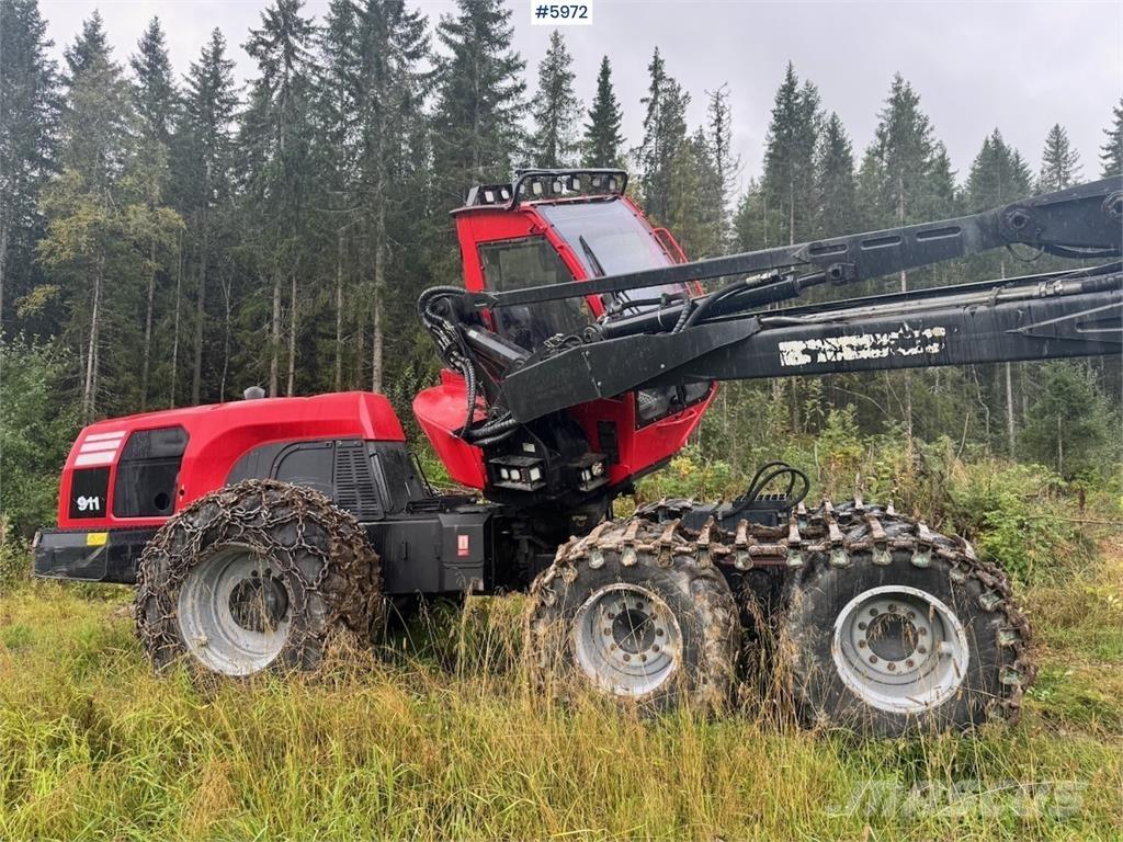 Komatsu 911-6 Skovningsmaskiner