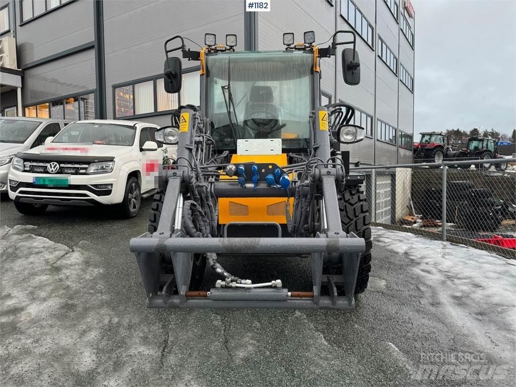 LM Trac 587 Læssere