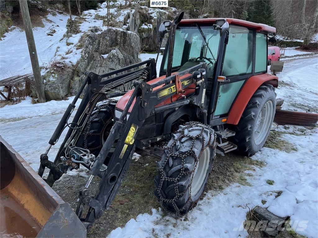 New Holland L 85 Traktorer