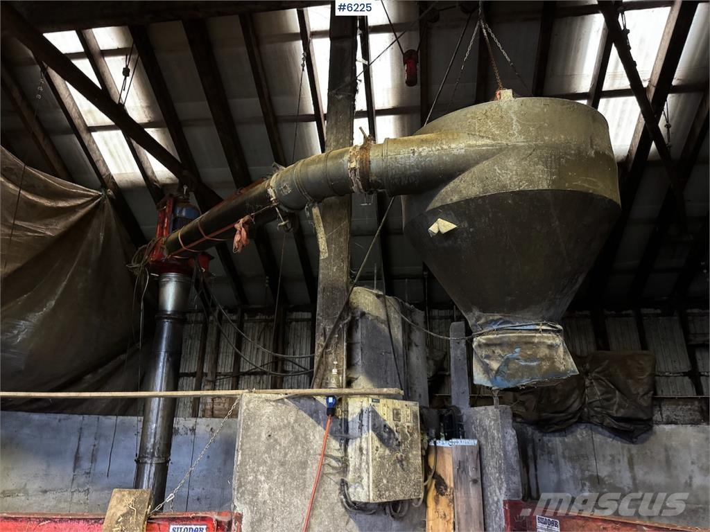 TKS Fylltømmer. Andet tilbehør til traktorer