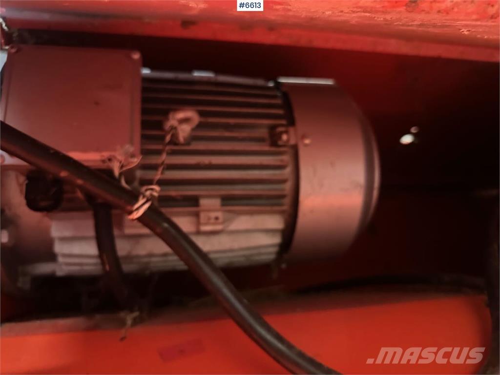 TKS K2 Andet høstudstyr