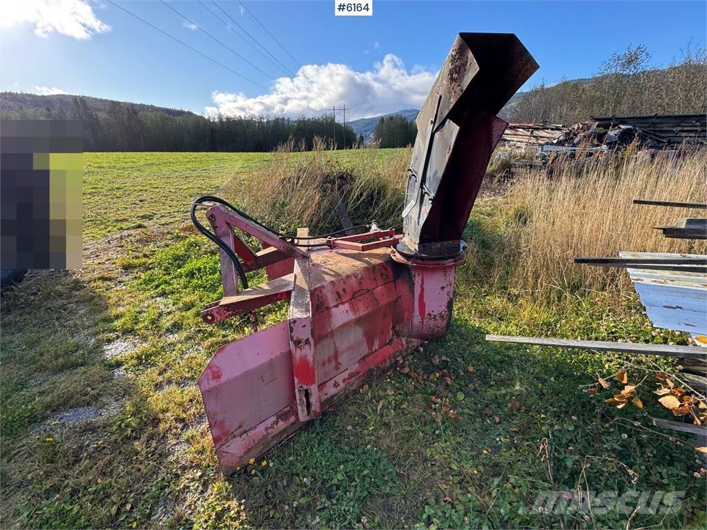  to-trinns Snøfres Sneskovle og -plove