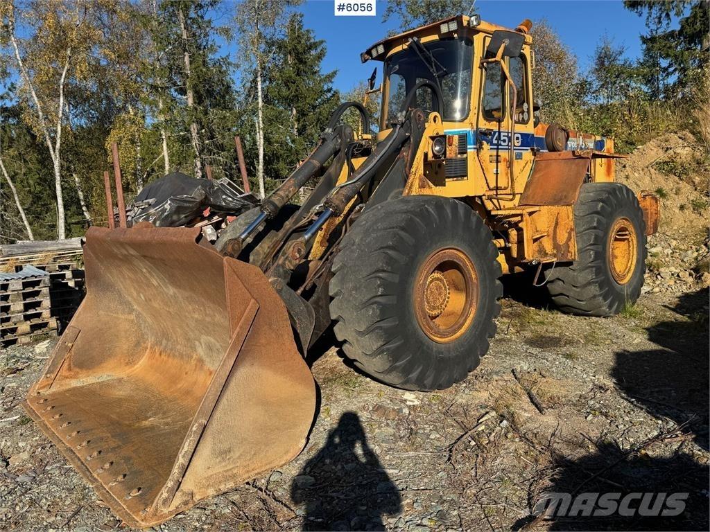 Volvo BM 4500 Læssemaskiner på hjul